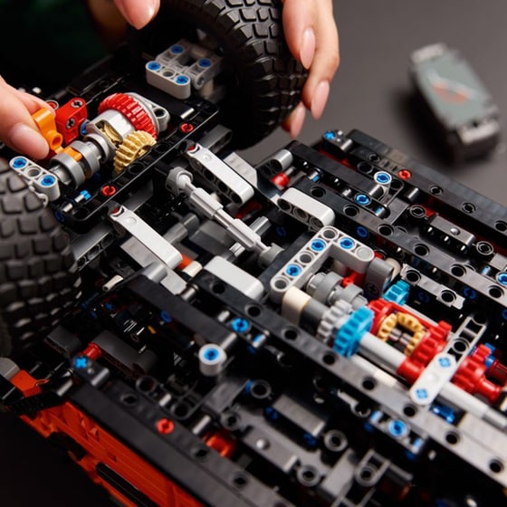 LEGO® Technic Mercedes-Benz G 500 PROFESSIONAL Line (42177) image 10