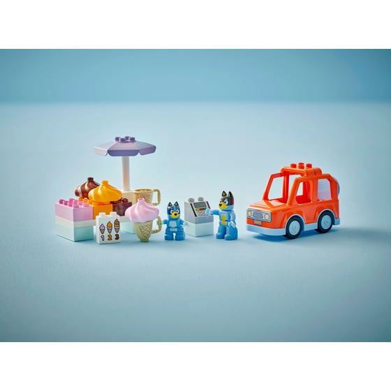 LEGO® DUPLO® Bluey Ice Cream Trip with Bluey (10458) image 6