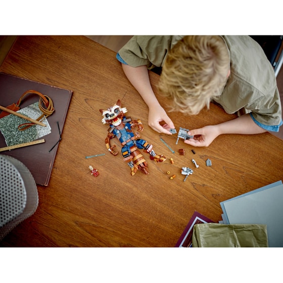 LEGO® Marvel Rocket & Baby Groot (76282) image 6