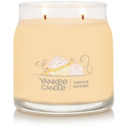 Κερί Yankee Candle Signature Medium Jar Vanilla Cupcake