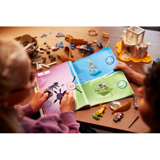 LEGO® DreamZzz The Sandman's Tower (71477) image 4