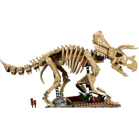 LEGO® Jurassic World Dinosaur Fossils: Triceratops (77985) image 3