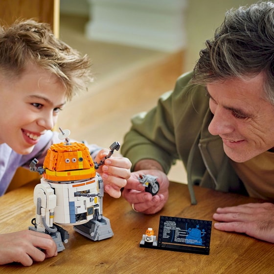 LEGO® Star Wars™ Chopper (C1-10P)™ Astromech Droid (75416) image 3