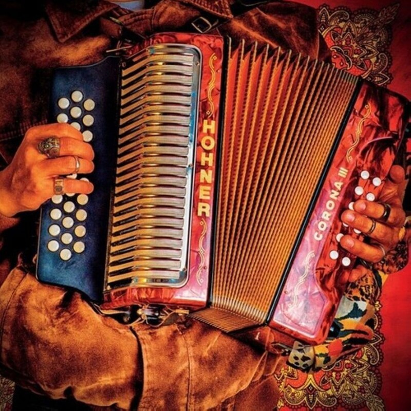 Noches De Media Luna