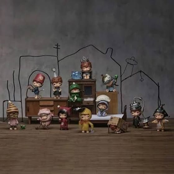 Φιγούρα Pop Mart Hirono Echo Series Blind Box image 1