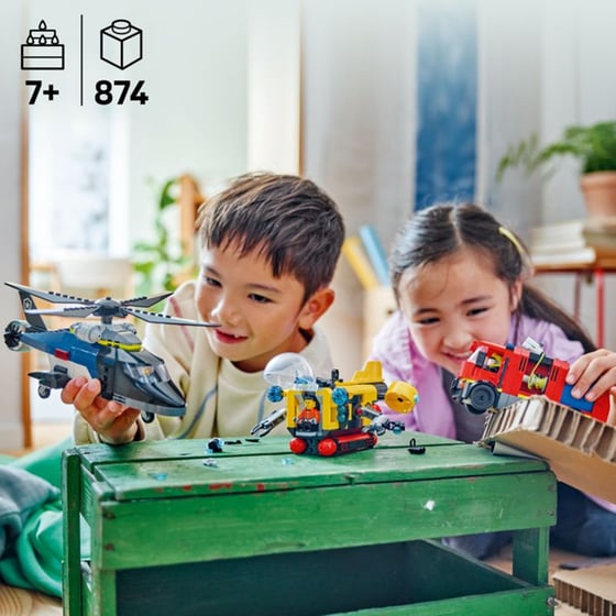 LEGO® City Helicopter, Fire Truck & Submarine Remix (60462) image 3