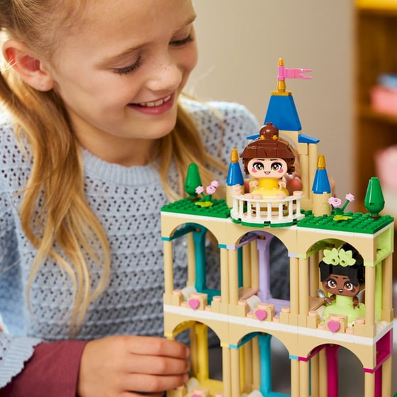 LEGO® Disney Princess Μίνι Μπελ & Τιάνα με Κάστρο (43291) image 3