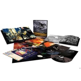 Rattle That Lock (Deluxe Edition)