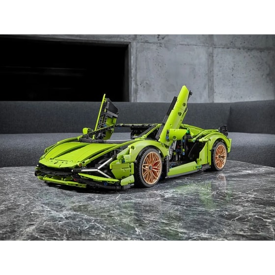 LEGO® Technic Lamborghini Sian FKP 37 (42115) image 14