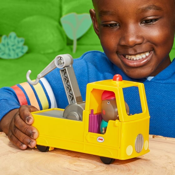 Peppa Pig Granddad Dog's Tow Truck image 6
