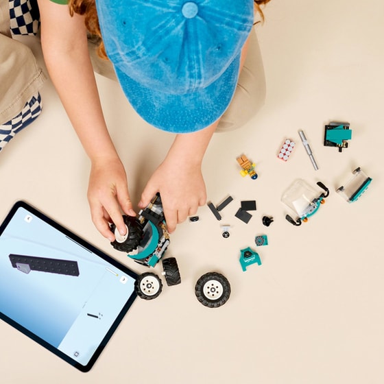 LEGO® City Tractor (60498) image 4