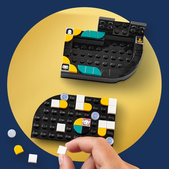 LEGO® Dots Hogwarts™ Desktop Kit (41811) image 11