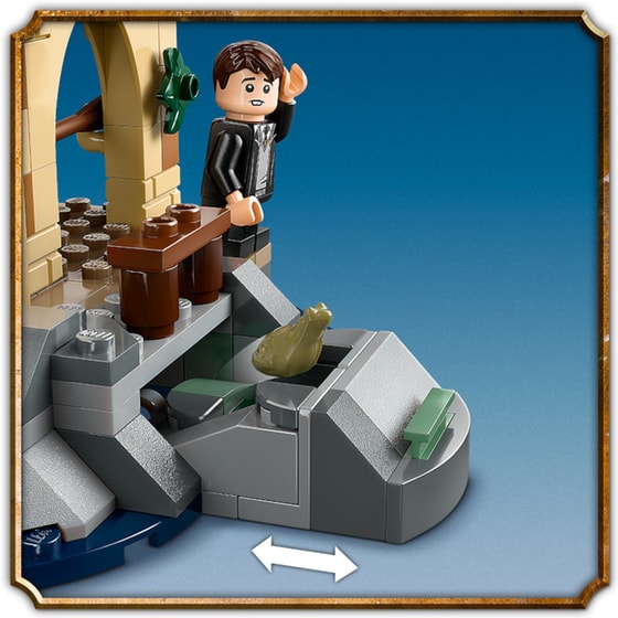 LEGO® Harry Potter Hogwarts™ Castle Boathouse (76426) image 7