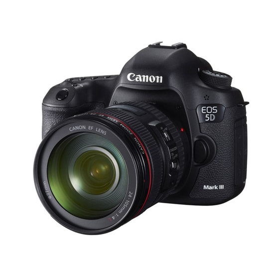 CANON EOS 5D Mark III + EF 24-105mm f/4 USM L IS image 0