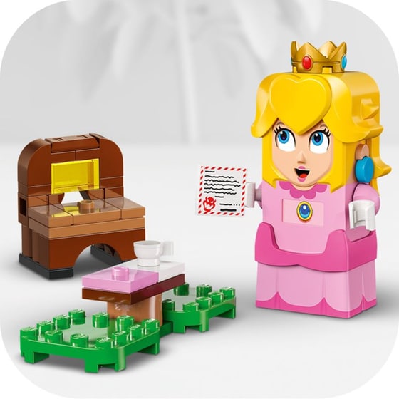 LEGO® Super Mario™ Adventures with Interactive LEGO® Peach™ (71441) image 1