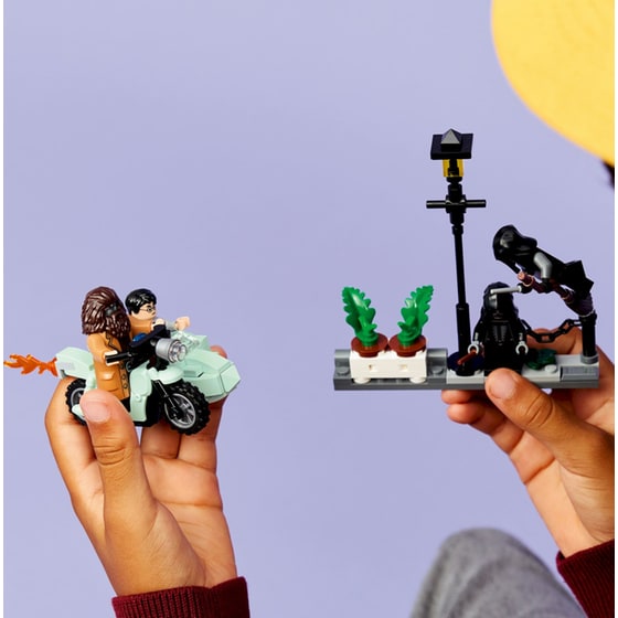 LEGO® Harry Potter™ Η Απόδραση του Χάγκριντ & του Χάρι από την Οδό Πρίβετ (76459) image 3