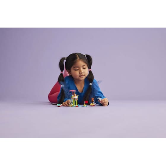 LEGO® Friends Beach Water Scooter (42623) image 3