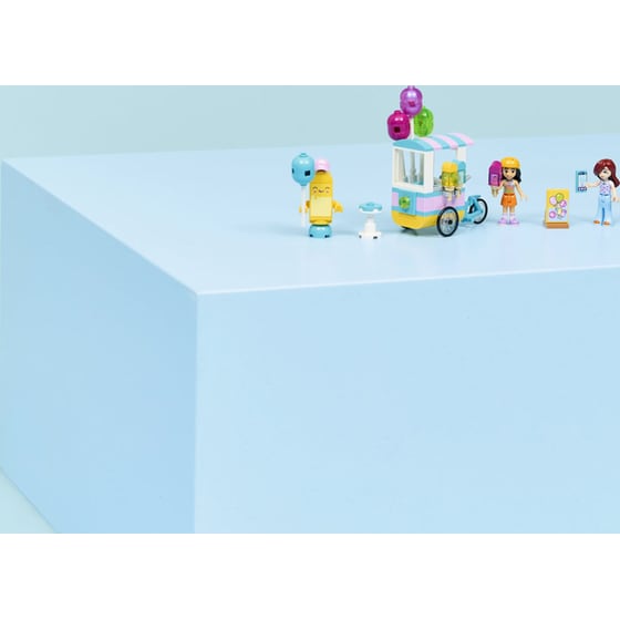 LEGO® Friends Ice Cream & Balloon Stand (42692) image 6