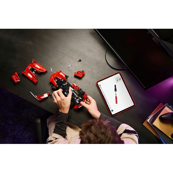 LEGO® Technic™ Ferrari FXX K (42212) image 4