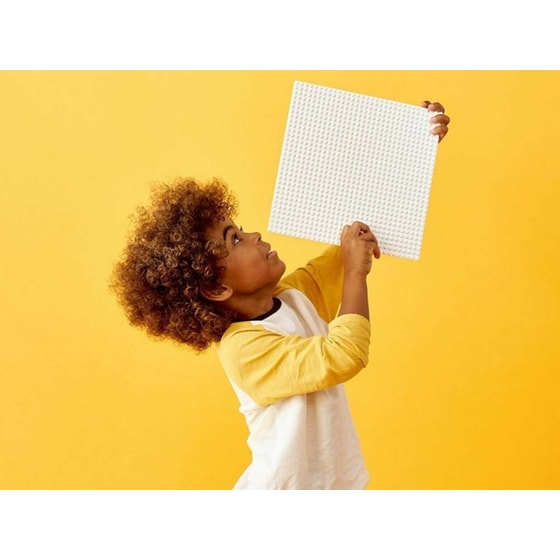 LEGO® Classic White Baseplate (11010) image 3