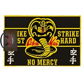 Πατάκι Εισόδου Pyramid Cobra Kai No Mercy 60x40 cm - Μαύρο/Κίτρινο