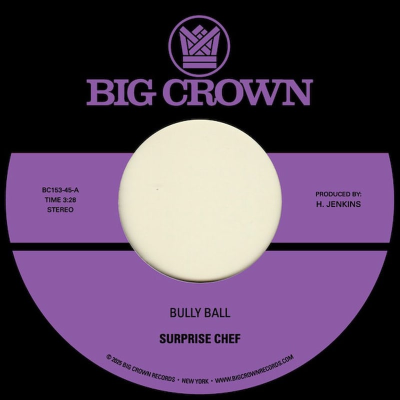 Bully Ball B/W Consulate Case (LP 7)