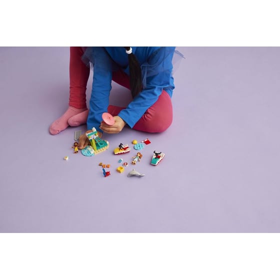 LEGO® Friends Beach Water Scooter (42623) image 2