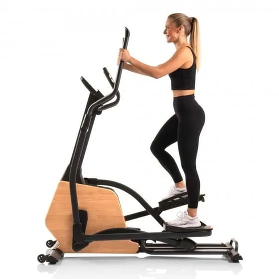 Hammer Crosspace 5.0 Μαγνητικό Ελλειπτικό Με Δίσκο 20 kg Για Χρήστες Έως 130 kg Μαύρο image 3