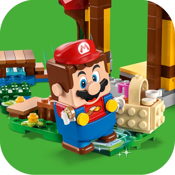 LEGO® Super Mario™ Picnic at Mario's House Expansion Set (71422) image 9