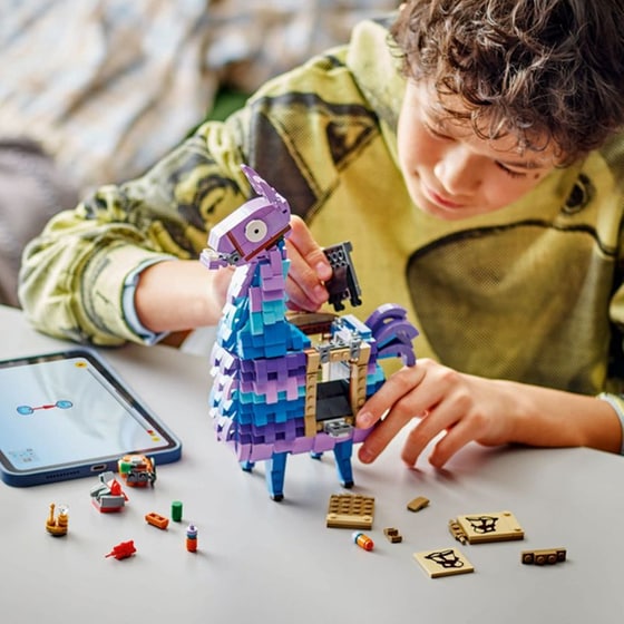 LEGO® Fortnite Supply Llama (77071) image 8