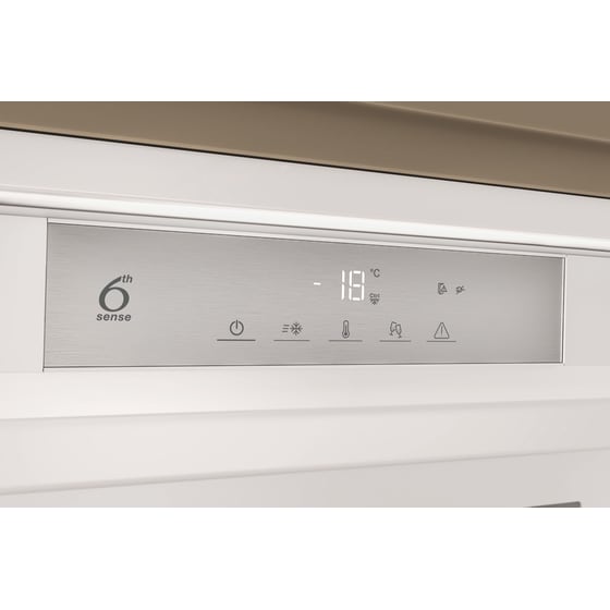 WHIRLPOOL WHSD18F083C1 P No Frost 209 Lt Εντοιχιζόμενος Καταψύκτης Όρθιος image 2