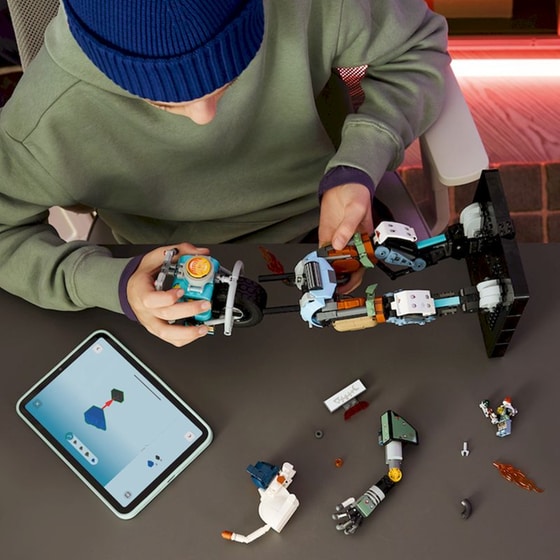 LEGO® Fortnite® KIT (77081) image 9