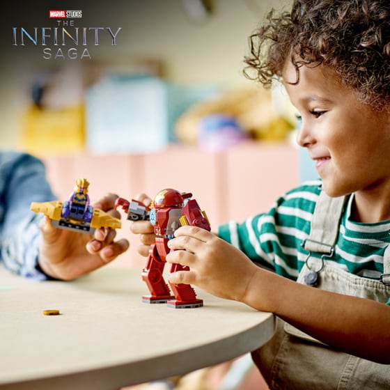 LEGO® Marvel Iron Man Hulkbuster vs. Thanos (76263) image 3