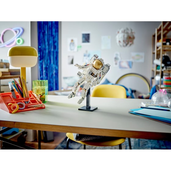 LEGO® Creator Space Astronaut (31152) image 12
