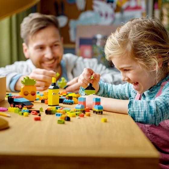 LEGO® Classic Creative Neon Fun (11027) image 11