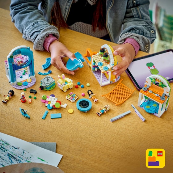 LEGO® Friends Διασκεδαστικός Παιχνιδότοπος (42686) image 7