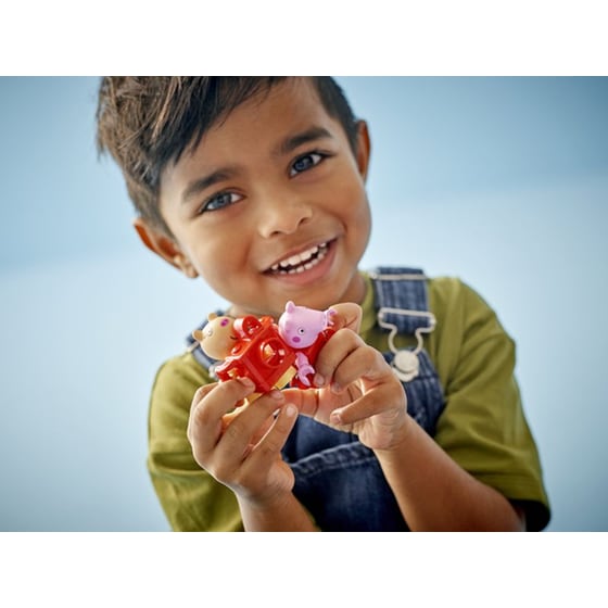 LEGO® Duplo Peppa Pig Birthday House (10433) image 3
