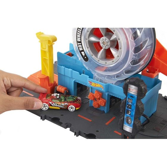 Παιχνιδολαμπάδα Mattel Hot Wheels Super Twist Tire Shop - Συνεργείο Ελαστικών (HDP02) image 2