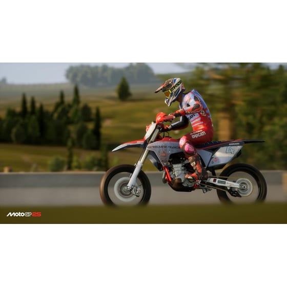 MotoGP 25 Day 1 Edition - PS4 image 5
