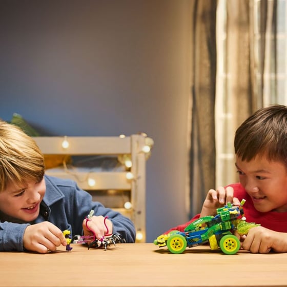 LEGO® DreamZzz Mateo and the Z-Blob Action Race Car (71491) image 10