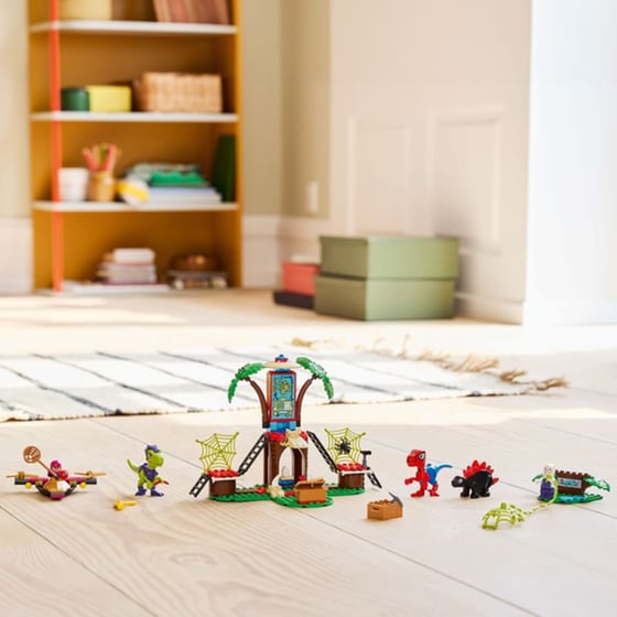 LEGO® Marvel Spidey and Gobby's Raptor Battle at Tree House HQ (11200) image 9