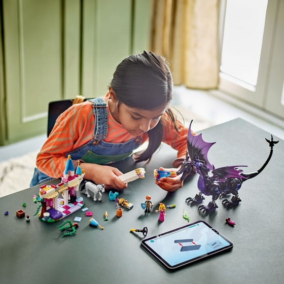 LEGO® Disney Maleficent’s Dragon Form (43240) image 5
