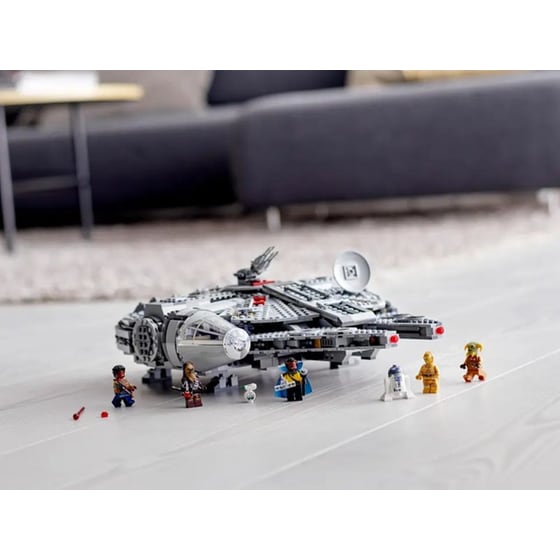 LEGO® Star Wars Millennium Falcon™ (75257) image 6