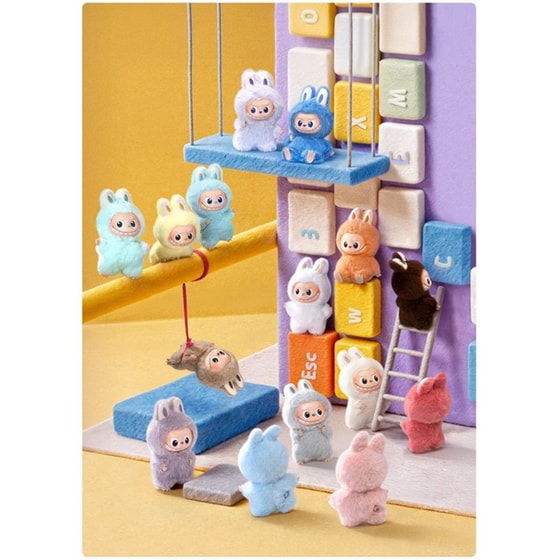 Λούτρινο Μπρελόκ Pop Mart The Monsters Pin For Love Series Blind Box (A-M) image 3