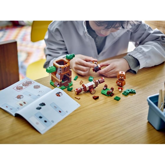 LEGO® Super Mario™ Goombas' Playground (71433) image 6