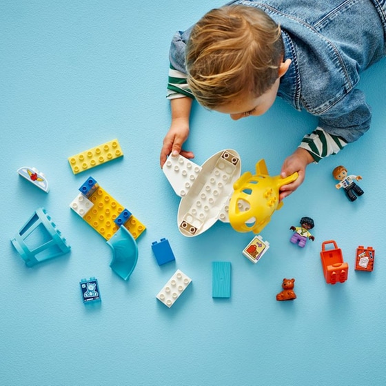LEGO® DUPLO® Town Πρώτη Φορά στο Αεροδρόμιο (10443) image 2