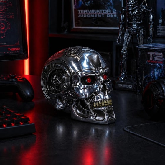 Αγαλματίδιο Nemesis Now: T-800 - Terminator Box (18cm) image 9