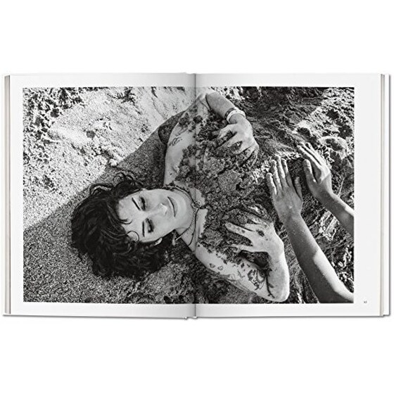 Amy Winehouse. Blake Wood image 3