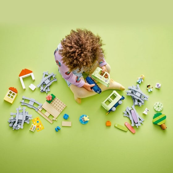 LEGO® Duplo Interactive Adventure Train (10427) image 5