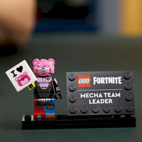 LEGO® Fortnite® Mecha Team Leader (77078) image 4